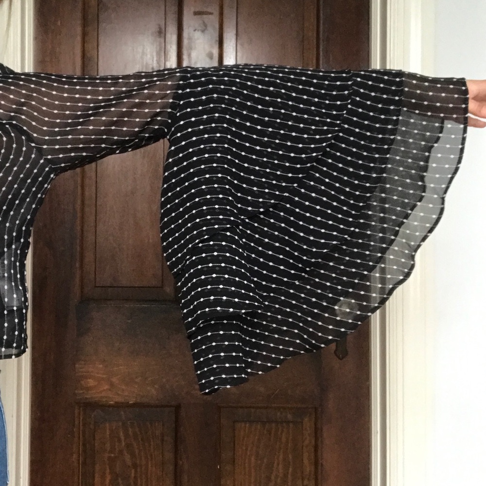 sleeve fun blouse! - Picture 2 of 3